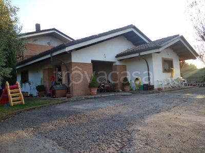 Villa in vendita a Ripi via Vado Farina