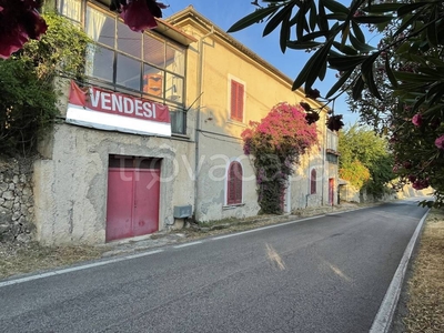 Villa in vendita a Roccasecca corso San Tommaso