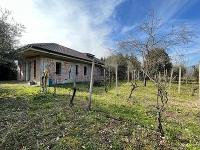 Villa in vendita a Roccasecca via Traversa Moscosa