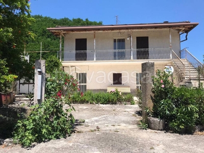 Villa in vendita a Sant'Andrea del Garigliano via Scafa