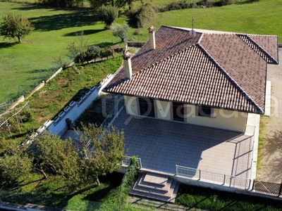 Villa in vendita a Trivigliano valcagnano