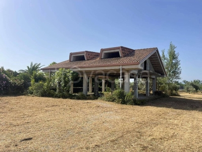 Villa in vendita ad Alatri via Mediana Arillette