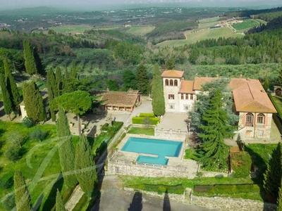 Esclusiva villa di 935 mq in vendita Siena, Italia