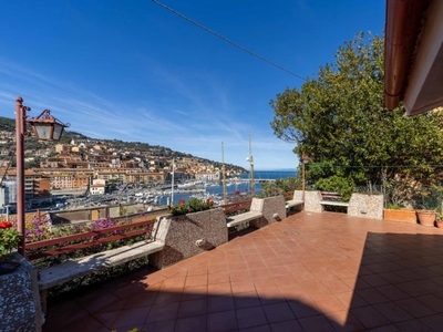 villa indipendente in vendita a Porto santo stefano