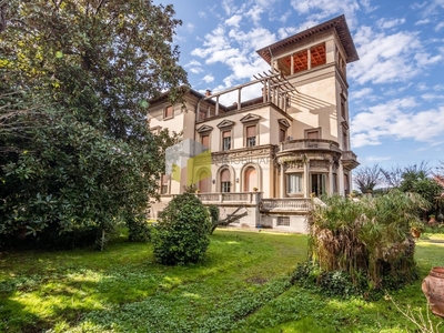 Villa singola in Piazza San Paolo A Ripa D'arno, Pisa, 26 locali