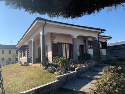 Villa unifamiliare in vendita in via parona cassolo, Mortara