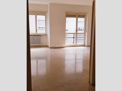 Appartamento in Affitto a Torino, zona San Salvario, 790€, 130 m²