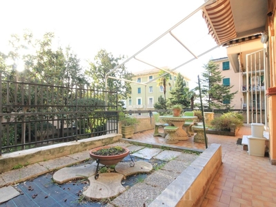Appartamento in Vendita a Genova, 398'000€, 128 m²