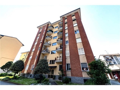 Appartamento in Via Tommaso Grossi, 12, Paderno Dugnano (MI)