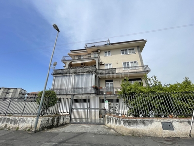 Casa a Misterbianco in Via Dei Lillà