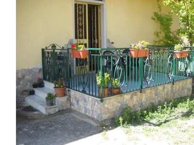 Casa indipendente in vendita a Montemarano