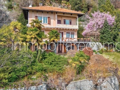 Esclusiva villa in vendita Via Castel Carnasino, Como, Lombardia