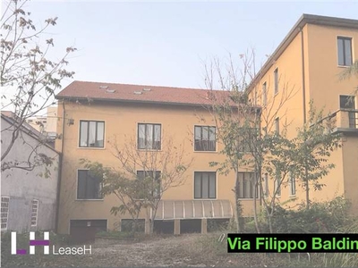 Palazzo in Affori a Milano