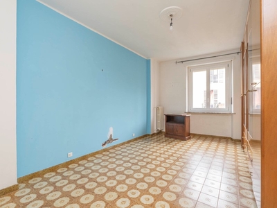 Quadrilocale in Vendita a Torino, 69'000€, 90 m²