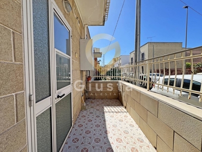 Trilocale in Vendita a Brindisi, zona Casale, 59'000€, 74 m²