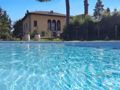 Villa di 560 mq in vendita Porano, Italia