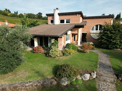 Villa in vendita a Fara Vicentino