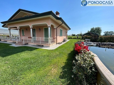 Villa in vendita via dei Coltivatori, Viareggio, Toscana