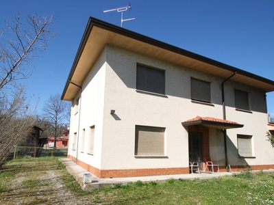 Casa indipendente di 390 mq a Farra d'Isonzo