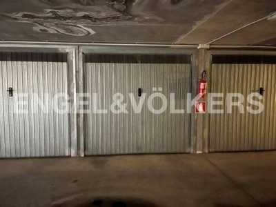 Garage in vendita a Camogli via Enrico Figari, 69