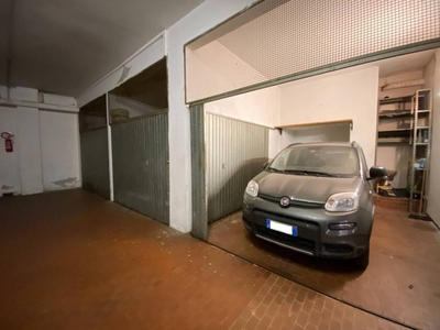 Garage in vendita a Genova corso Ferdinando Magellano