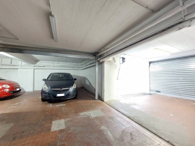 Garage in vendita a Genova via Antonio Cantore