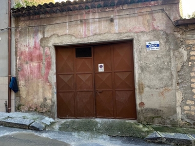 Garage in vendita a Niscemi via Lazio