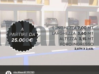 Garage in vendita a Venezia via Aleardo Aleardi, 119