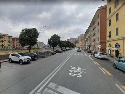 Posto Auto in vendita a Genova via Giaffa