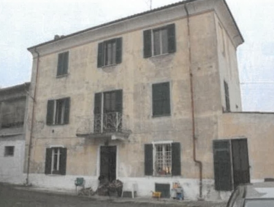 villa indipendente in vendita a Paderna