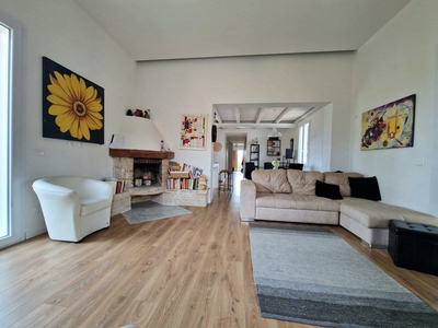 Appartamento di 115 mq in vendita - Palermo