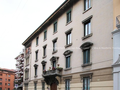 Appartamento di lusso di 90 m² in vendita Via Correggio, Milano, Lombardia
