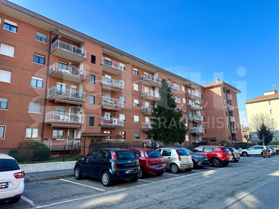 Appartamento in Via Crosetto, Grugliasco (TO)