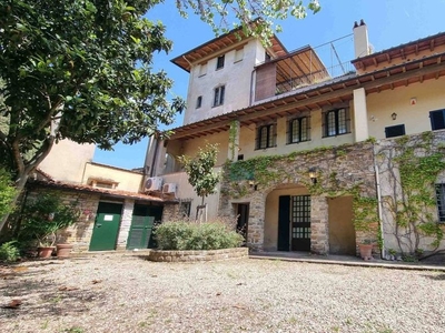 Prestigioso attico di 92 mq in vendita Firenze, Toscana