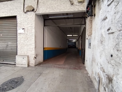 Box in Vendita a Bari, zona S. Pasquale, 950'000€, 986 m²