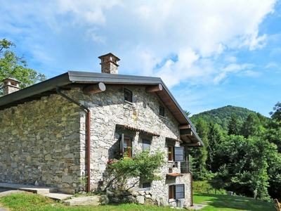 Casa a San Michele con terrazza coperta