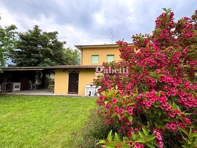 Casa Indipendente in Località Fangolino, 5, Riva del Garda (TN)