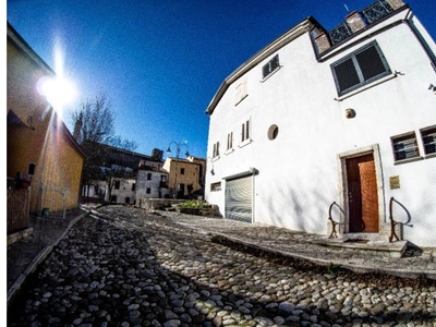 Casa indipendente in vendita a Bisaccia, Frazione Bisaccia Nuova