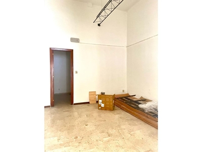 Negozio in Vendita a Palermo, 53'000€, 43 m²