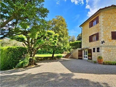 Prestigiosa villa di 300 mq in vendita, Via Martiri della Libertà, 5, Cetona, Toscana