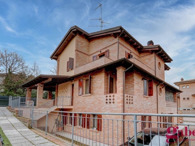 Villa a schiera di 360 mq in vendita - Castelvetro di Modena