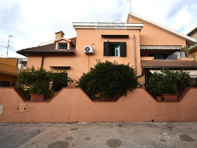 Villa a schiera di 392 mq in vendita - Avola
