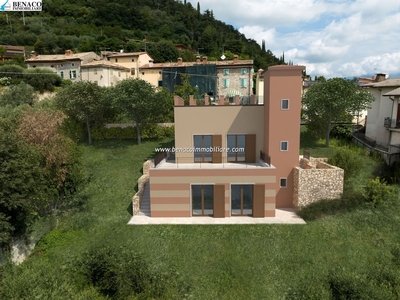 Villa in vendita Via Belvedere, Cavaion Veronese, Veneto