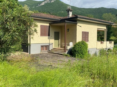 Villa di 540 mq in vendita Via dei Colli, Salò, Lombardia