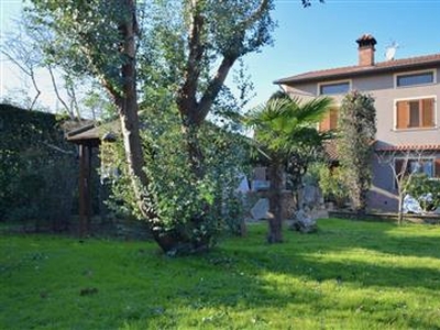 Villa in buono stato di 265 mq. a Cerretti