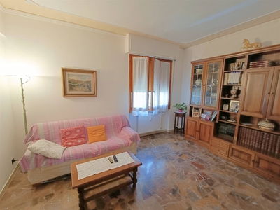 Appartamento in vendita a Scarperia e San Piero Firenze