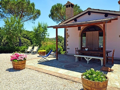 Casa a Certaldo con piscina, terrazza e giardino + bella vista