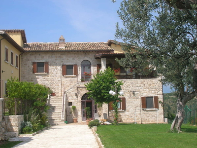 Casa semi indipendente in vendita 4 Stanze da letto a Ascoli Piceno