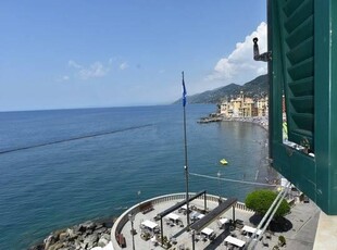 Appartamento in affitto a Camogli