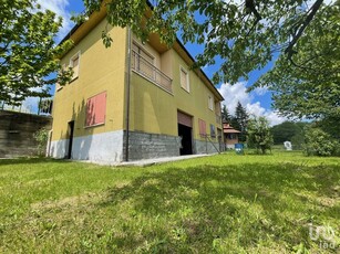 Casa 6 locali di 220 m² in Castelnuovo di Ceva